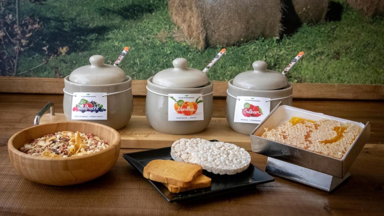 ホテル Locanda Ponte Serra Lamon エクステリア 写真